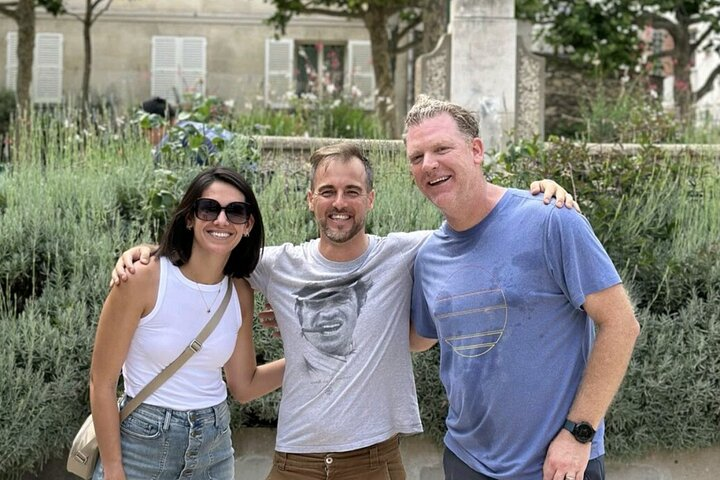 The real Montmartre Private Tour - Photo 1 of 9
