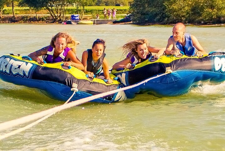 Towed buoy session in Loire Atlantique - Photo 1 of 8