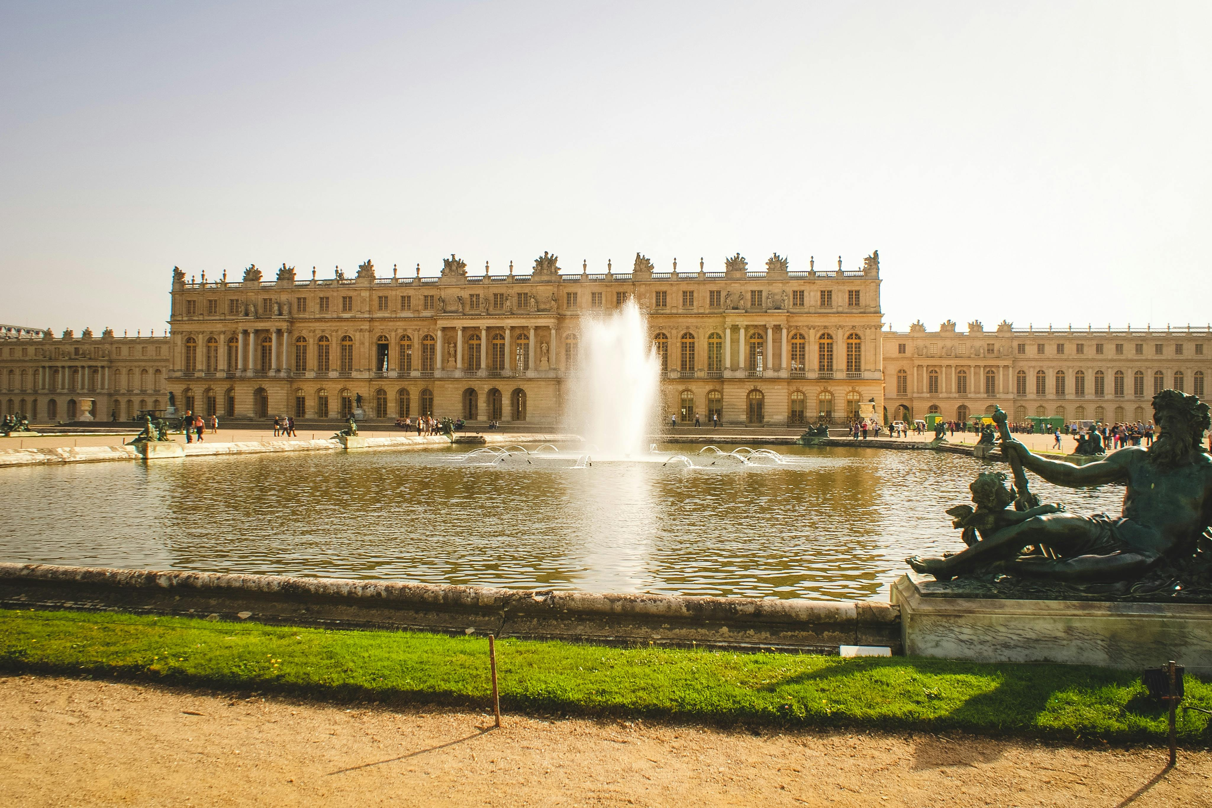 Palace of Versailles: Guided Tour + Transport - Photo 1 of 4