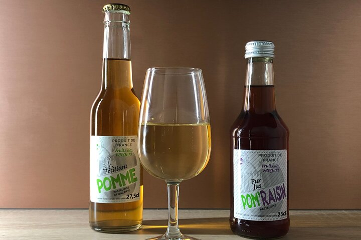 Visit of the Cellars with Non-Alcoholic Tasting - Photo 1 of 2