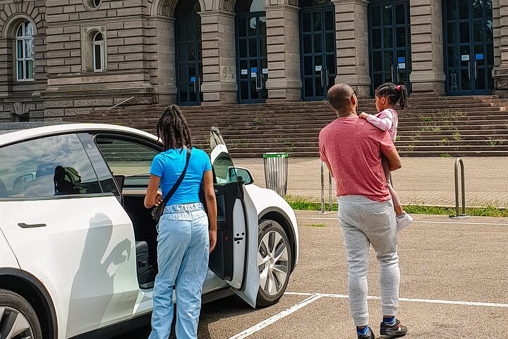Transfer: CDG Airport to Paris in Tesla Model Y (Tracking incl.) - Photo 1 of 3