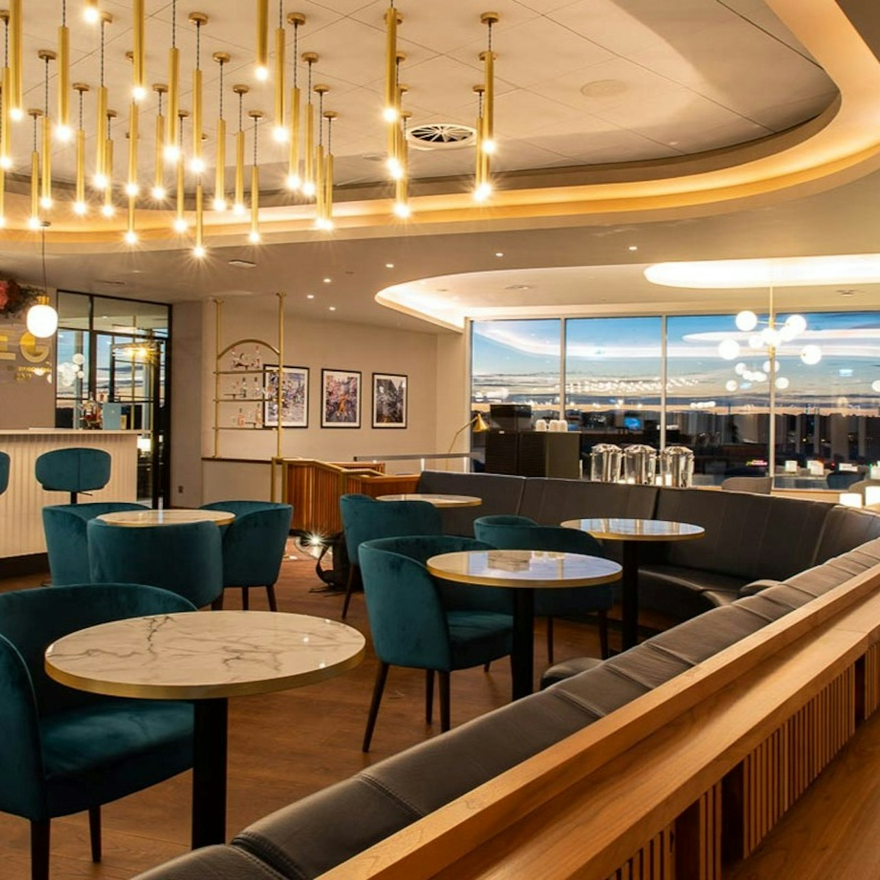 Edinburgh Airport: Turkish Airlines Lounge by Plaza Premium Group in  Edinburgh