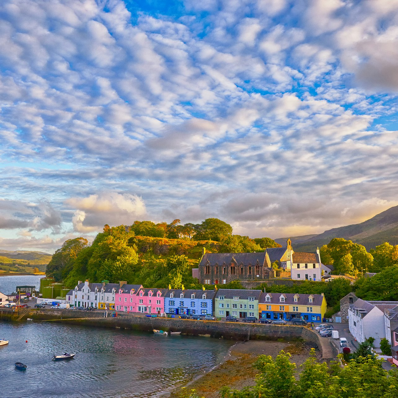 Skye \u0026 Eilean Donan Castle: Day Tour from Inverness in Dornie | Pelago, image size:1284x1284