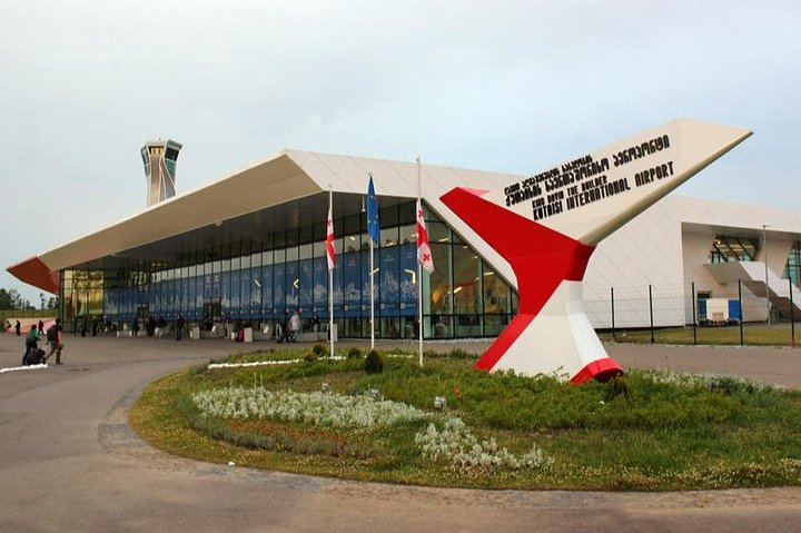 24/7 Private Transfer From Kutaisi Airport To Tbilisi - Photo 1 of 8