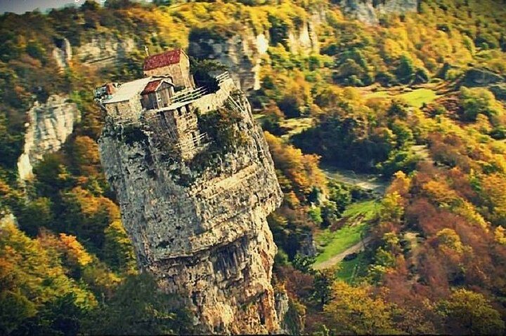 Excursion to Katskhi Pillar, Chiatura  - Photo 1 of 12