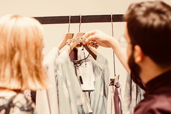 Fashion tour of designer showrooms with a personal stylist - Photo 1 of 9