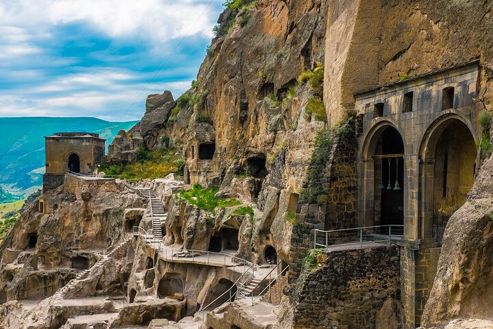 Vardzia caves