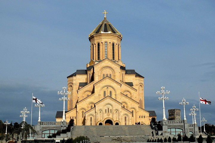 The grand Tsminda Sameba Cathedral