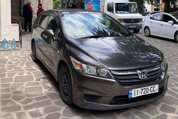Private Transportation from Tbilisi Airport to Tbilisi Hotels - Photo 1 of 6