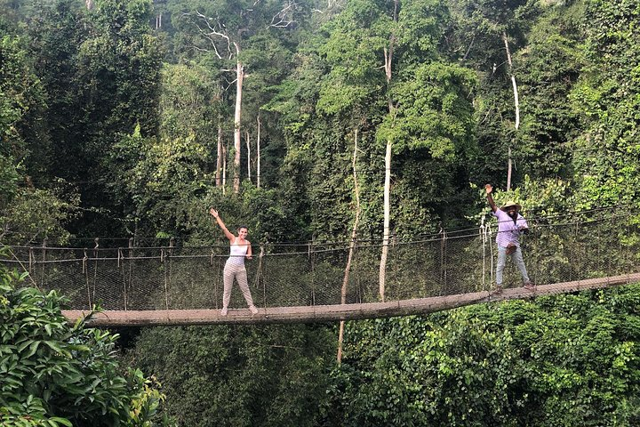 Accra 2 Cape Coast  - Photo 1 of 10