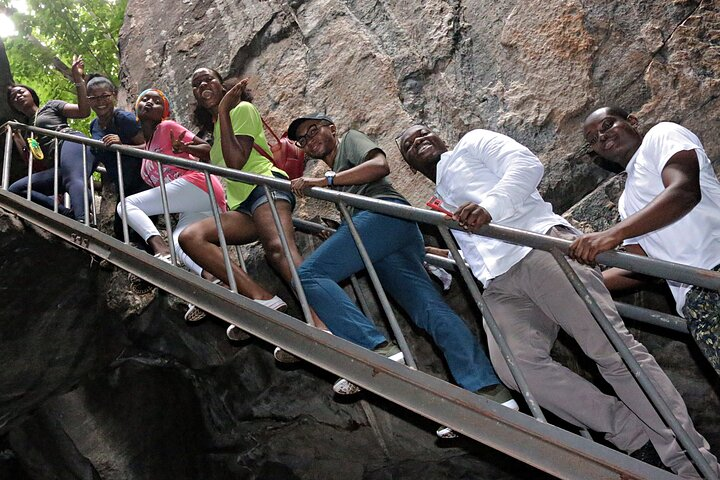 Caves and Cruise Tour in Ghana - Photo 1 of 11
