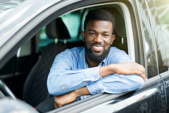 Private Luxury Transport Services - Photo 1 of 6