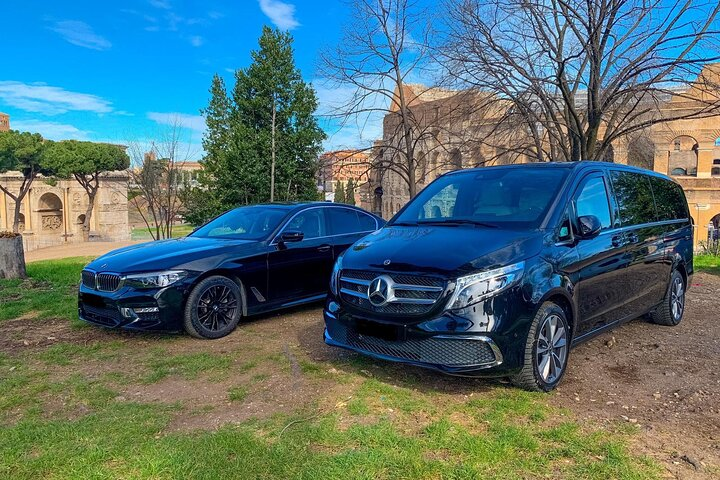 Private Transfer from Helsinki Port to Helsinki Airport (HEL) - Photo 1 of 19