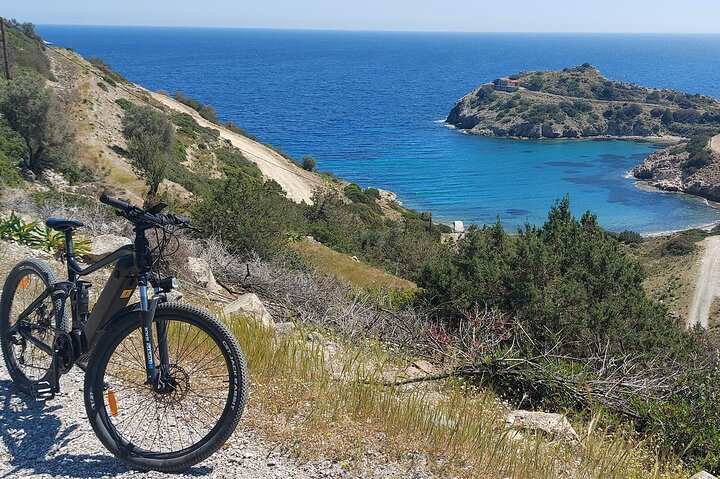 3 Hours Electric Bike Tour on Aegina - Photo 1 of 8
