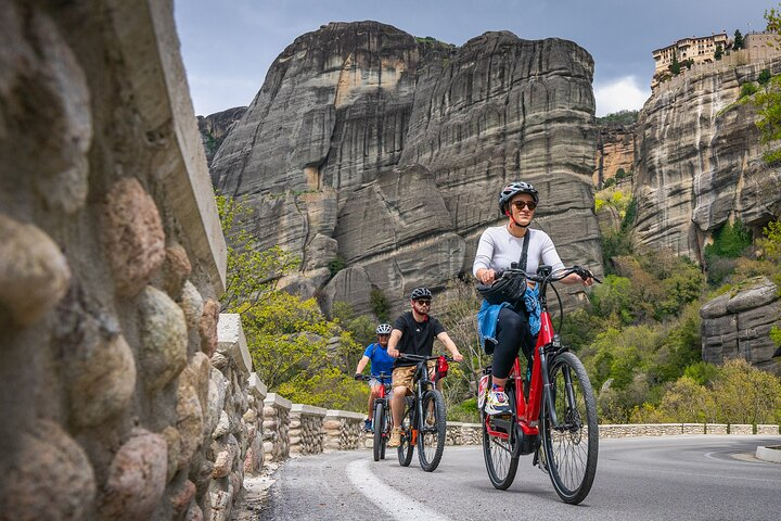 4-Hour Tour Morning Highlights of Meteora on E-Bike - Photo 1 of 13