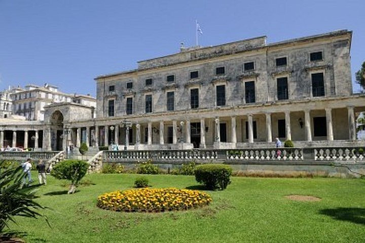 Corfu town-Palace