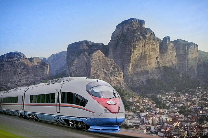 Athens to Meteora DayTrip by Train in Spanish language - Local Agency - Photo 1 of 25