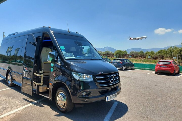 Athens Transfers - Photo 1 of 25