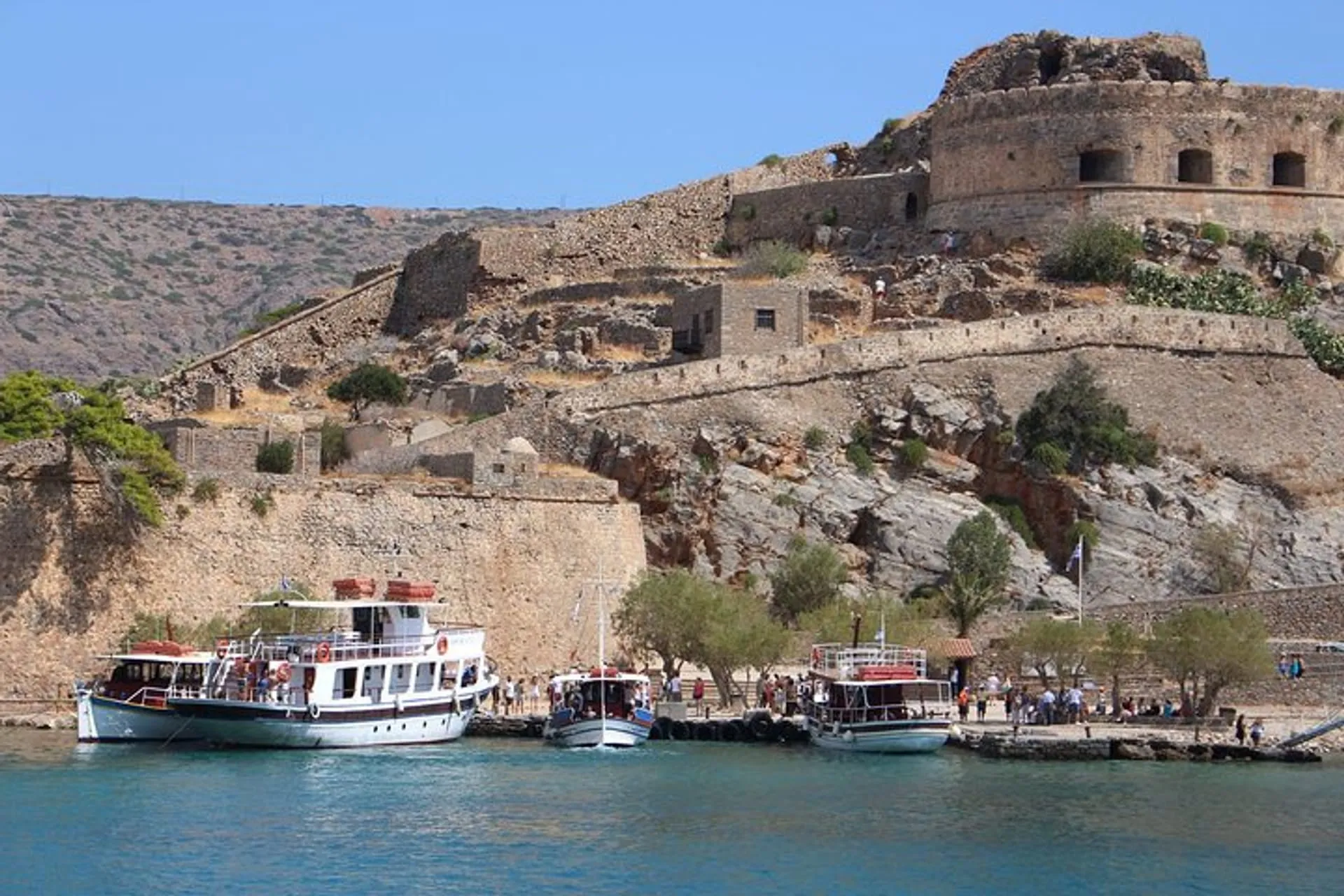 Trip To Spinalonga Island Crete Touristvisitorguides