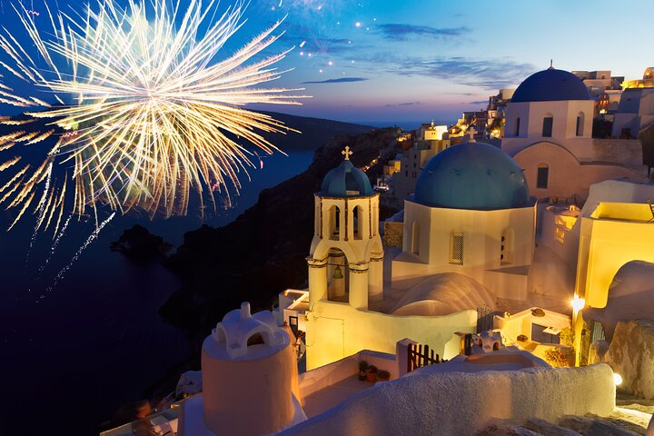 Dazzling Christmas Private Tour in Santorini - Photo 1 of 6