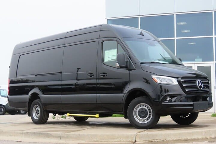 Departure Transfer Argostoli to Kephalonia Airport EFL by Van - Photo 1 of 6