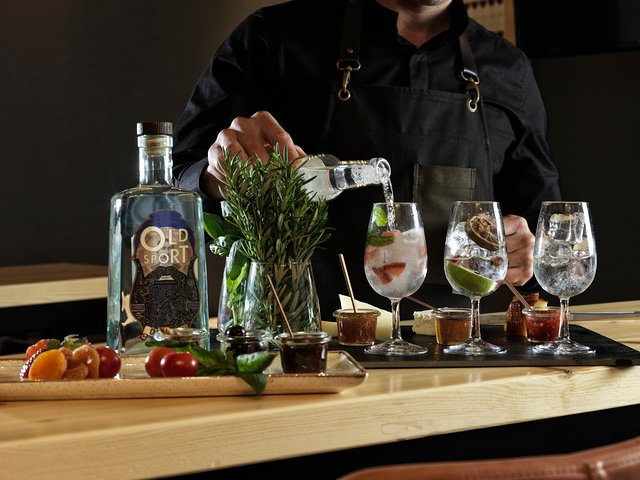 Guided Gin tasting experience in Athens with Snacks - Photo 1 of 8