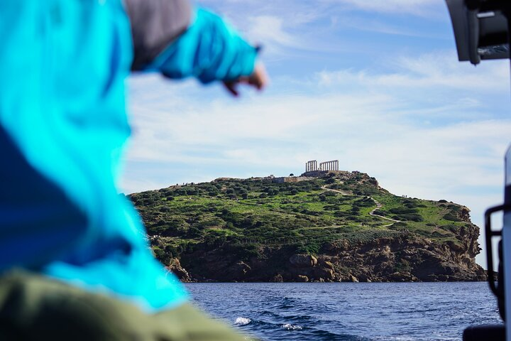Half-Day Boat Tour Visiting Patroklos, Arsida and Sounio  - Photo 1 of 13