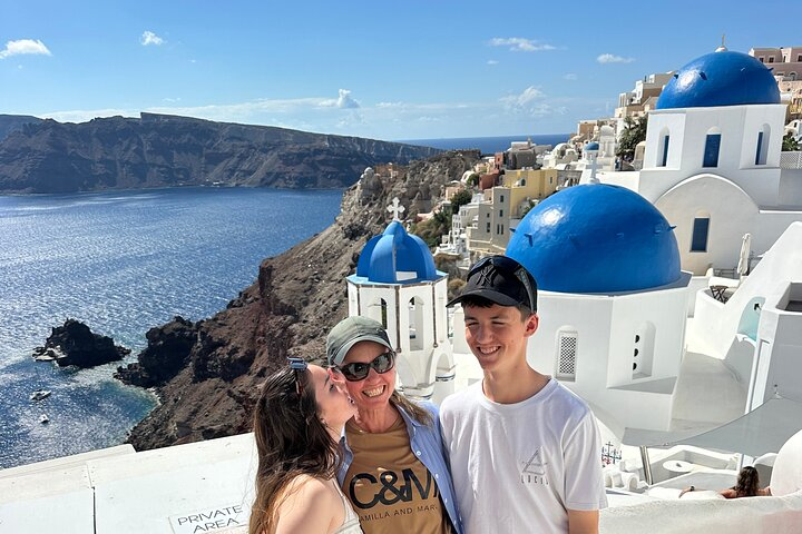 SANTORINI: Half-Day ESCORTED TOUR LAND TOUR from 4 or 9hrs - Photo 1 of 25