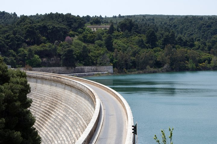 Marathon Dam