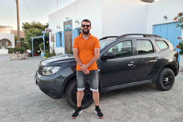 Milos 1-Way Private Transfer Airport Ferry and Hotels - Photo 1 of 7