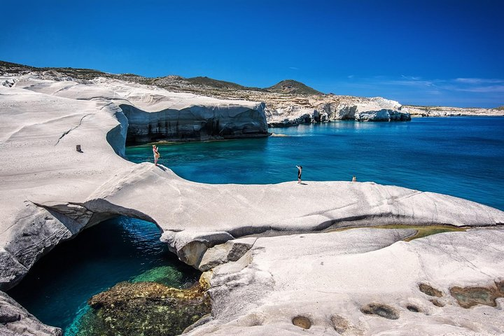 Milos, Amazing beaches - Photo 1 of 6