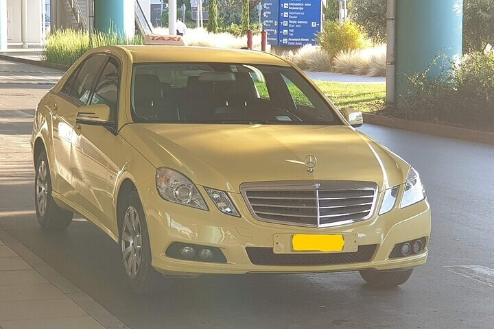 One way Private Transfer Athens City Center to / from Piraeus Port - Photo 1 of 6