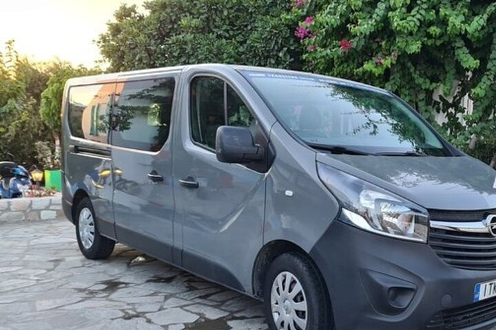 One-Way Private Transfer of up to 8 People in Milos - Photo 1 of 6