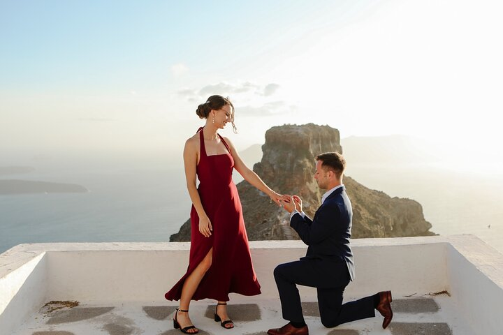 Santorini Proposal Photographer