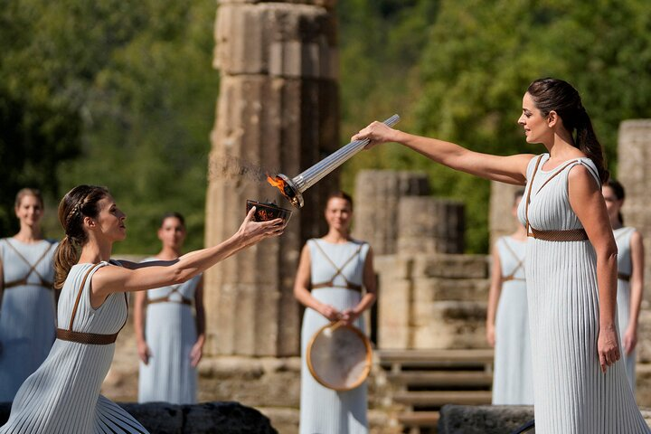 Lighting of the olympic flame