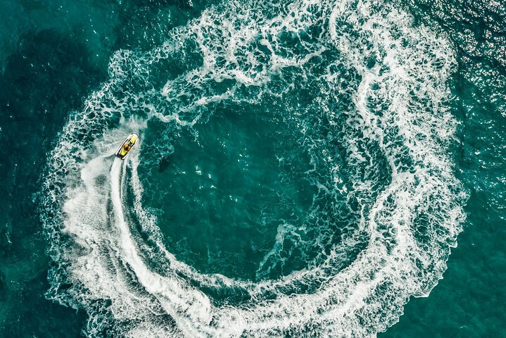 Let the high speed sweep you off your feet! Jet-skiing promises you the ride of your life around the beautiful island of Mykonos!
