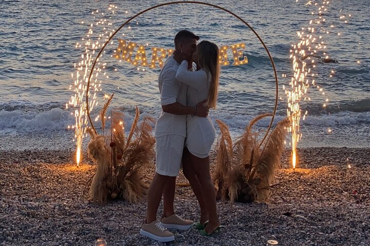 Private Marriage Proposals - Photo 1 of 6