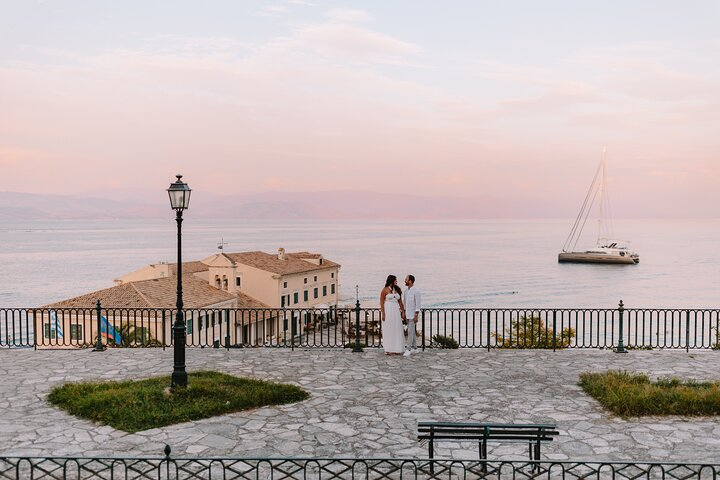 Private Professional Vacation Photoshoot in Zakynthos - Photo 1 of 25