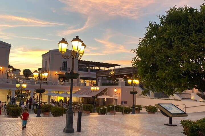 Private Transfer to Shopping Village before flight 4hrs to the Airport - Photo 1 of 10