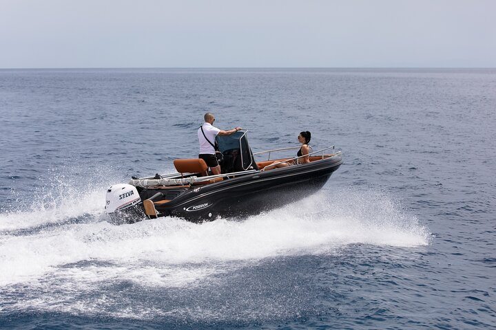 Rent a boat  - Photo 1 of 6