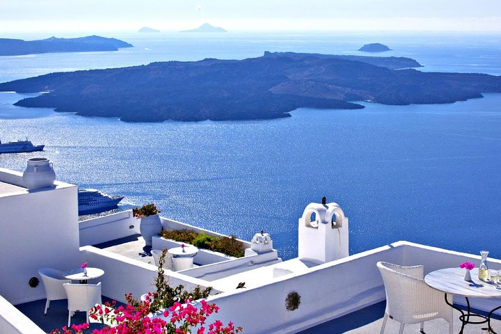 Santorini Private Tour Popular Destinations - Photo 1 of 9