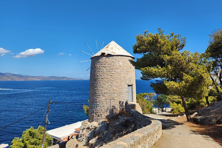 To Hydra Island from Athens: A Sightseeing Tour & Transfer - Photo 1 of 25