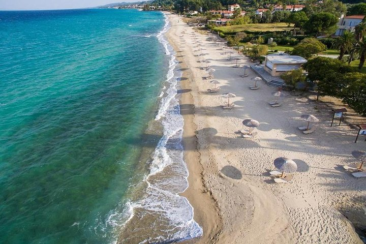 Transfer from airport Thessaloniki (SKG) to Kalithea chalkidiki - Photo 1 of 4