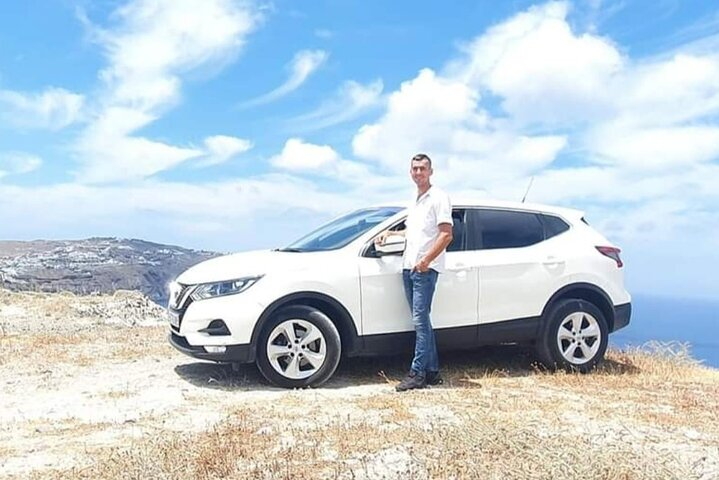 Τransport and Pickup from and to the Airport-Port - Photo 1 of 4