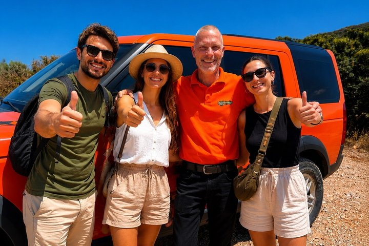 VIP Luxury Private Tour - Full Day - 4x4 Excursion with LandRover - Photo 1 of 15