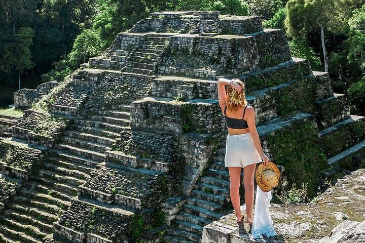 Yaxhá Archeological Site