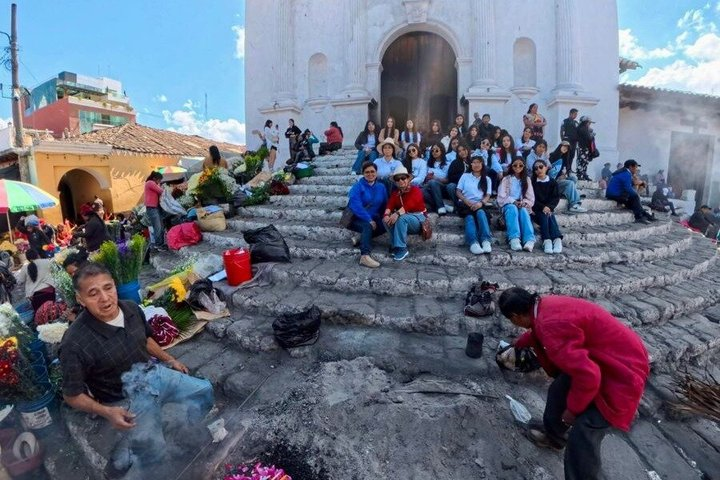 Cultural Tour in Chichicastenango - Photo 1 of 9