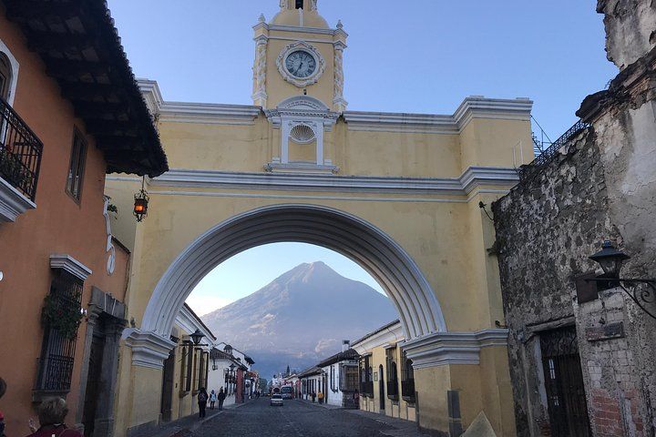 The iconic arch of Antigua Guatemala