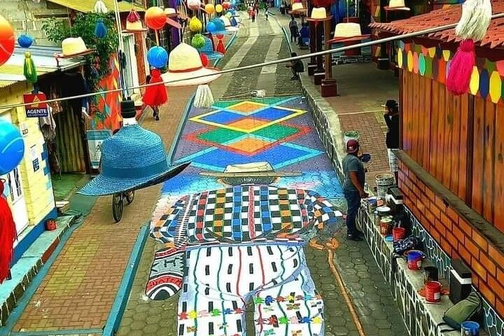 Mayan art everywhere in San Juan.