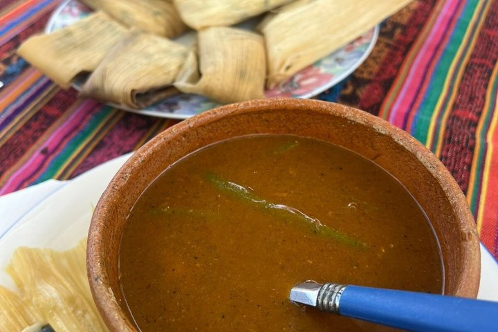 Make your own Mayan Pepian - Cooking class - Photo 1 of 15